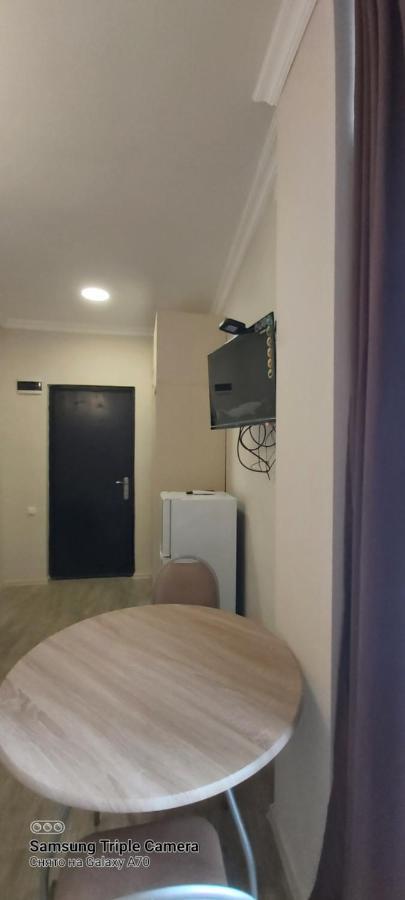 Студия Радуга У Моря Колхида Appartement Batoemi Buitenkant foto