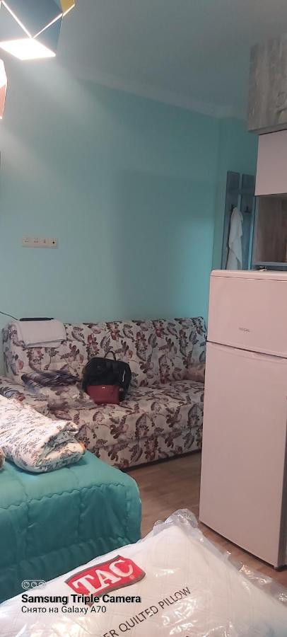 Студия Радуга У Моря Колхида Appartement Batoemi Buitenkant foto