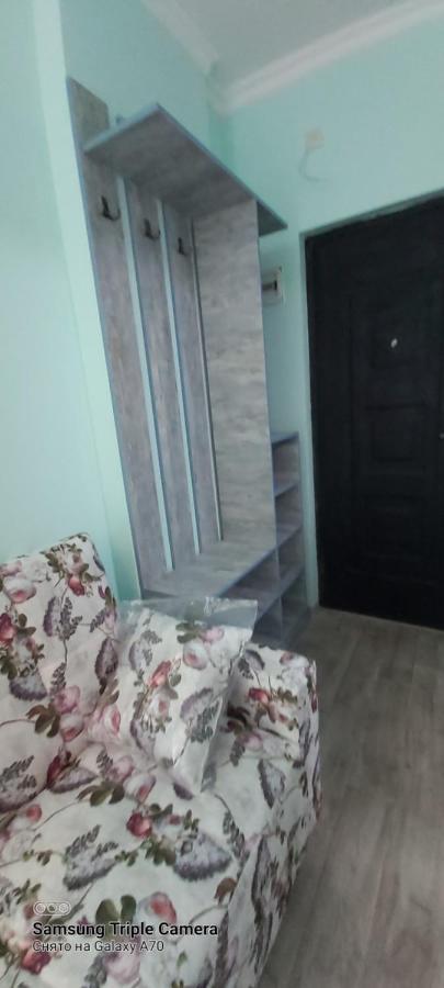 Студия Радуга У Моря Колхида Appartement Batoemi Buitenkant foto